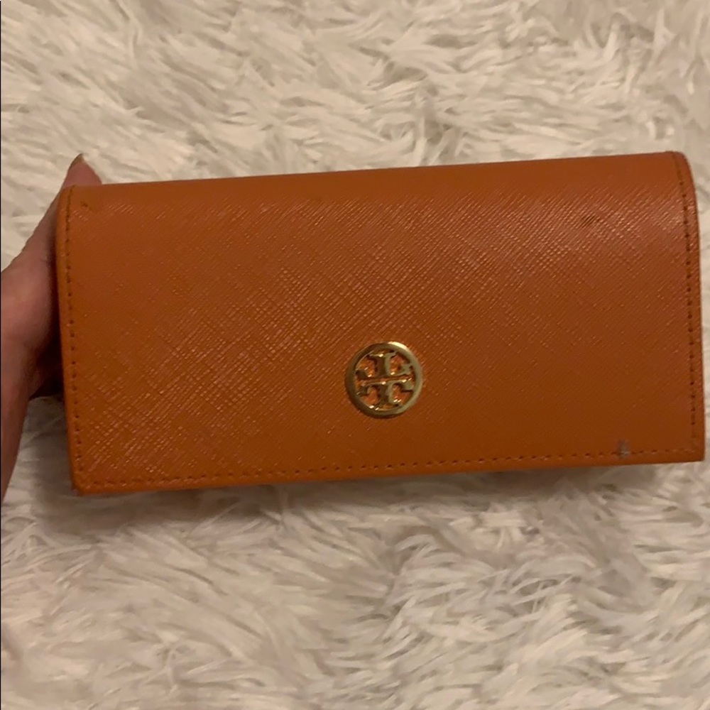 TORY BURCH sunglasses case